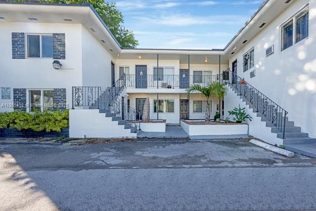 Spacious and updated 1 bedroom 1 bathroom apartment in MiMo District area with assigned parking space! New mini split AC units and hurricane windows. Great building close to Biscayne Blvd with tons of restaurants, stores and public transportation. Ready to move in! First month + 1 security deposit + renter's insurance and you're in!