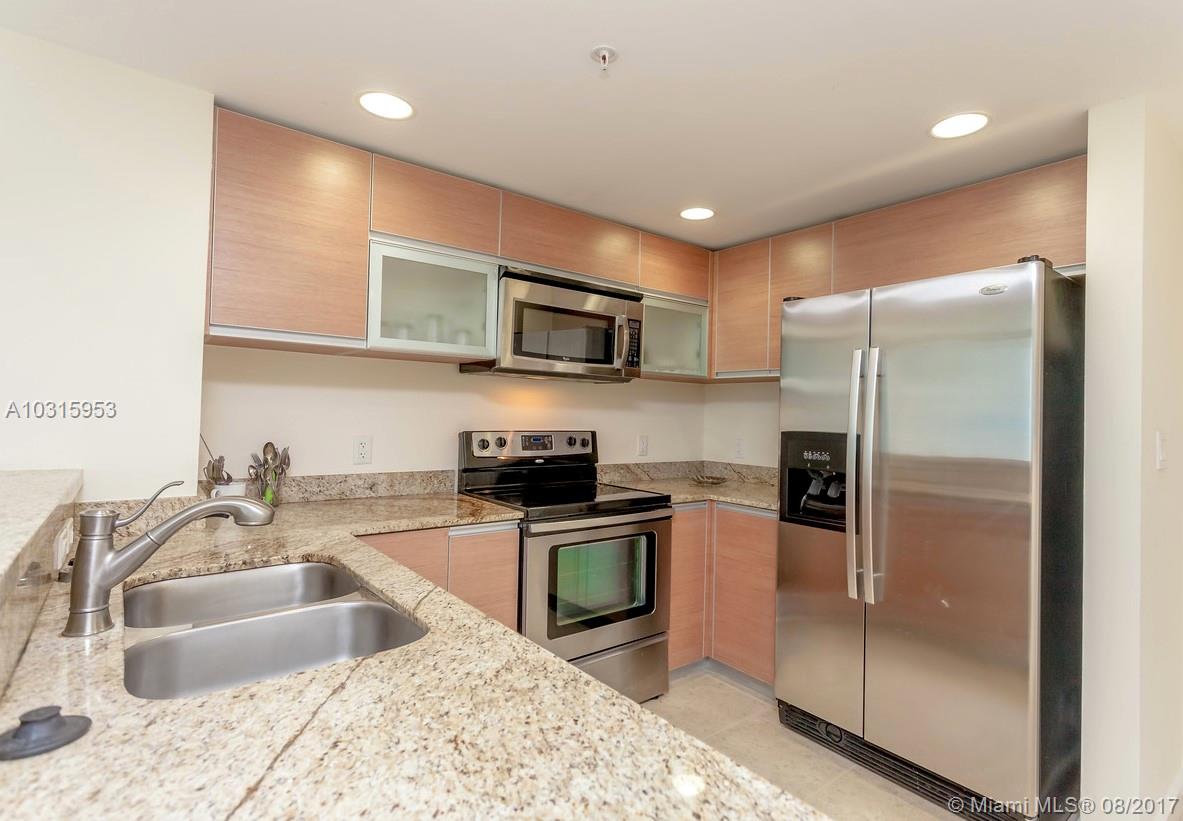 RIVER OAKS MARINA TOWER - Residential Lease