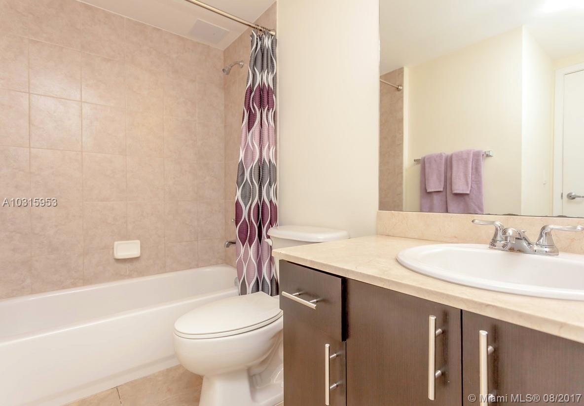 RIVER OAKS MARINA TOWER - Residential Lease