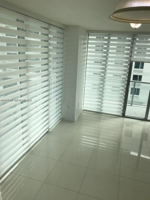 THE AXIS ON BRICKELL COND - Residential Lease