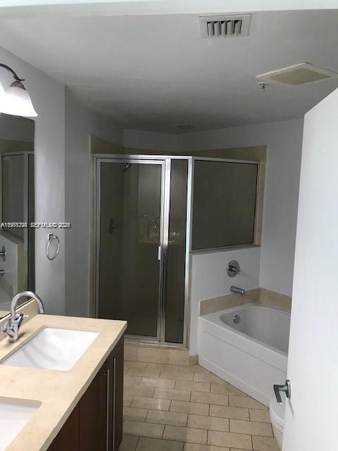 THE AXIS ON BRICKELL COND - Residential Lease