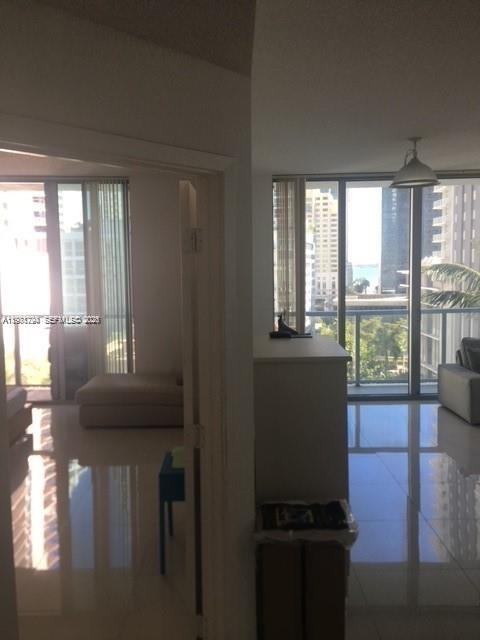 THE AXIS ON BRICKELL COND - Residential Lease