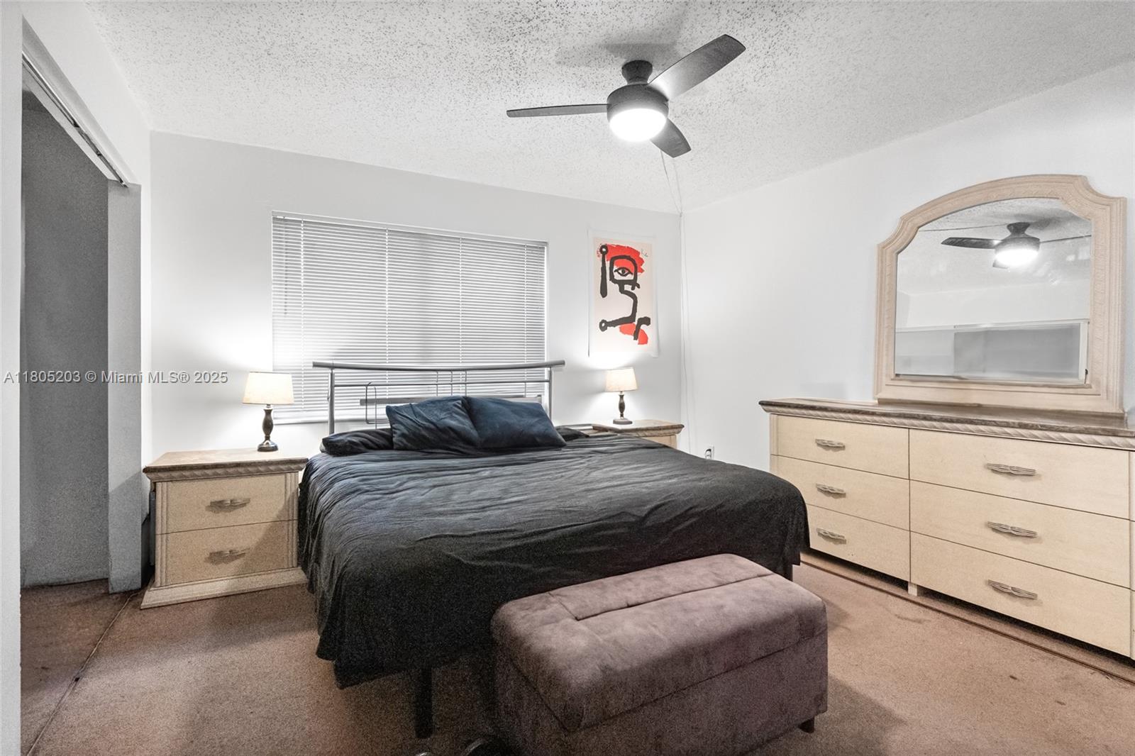 LA PLACIDA SECTION 1 COND - Residential