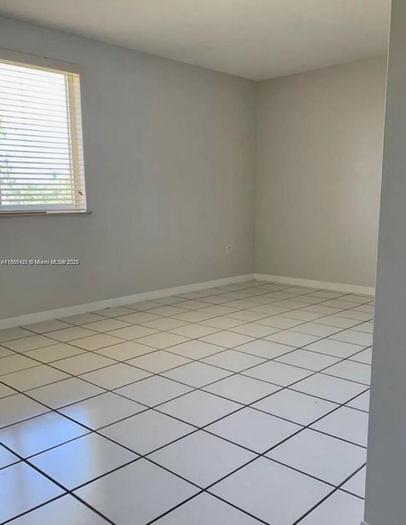 GASO CONDO - Residential