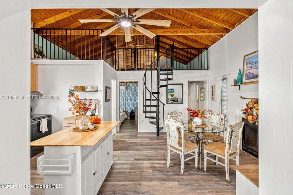 V I P Vacation Island - Residential