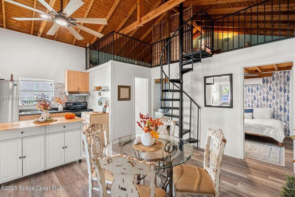 V I P Vacation Island - Residential