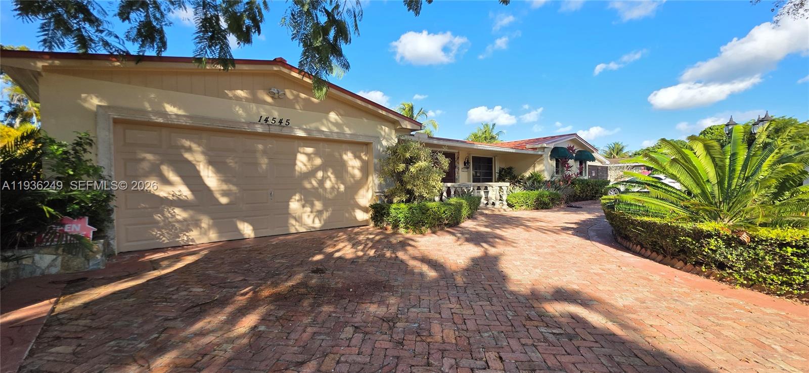 KENDALE LAKES SEC EIGHT - Residential