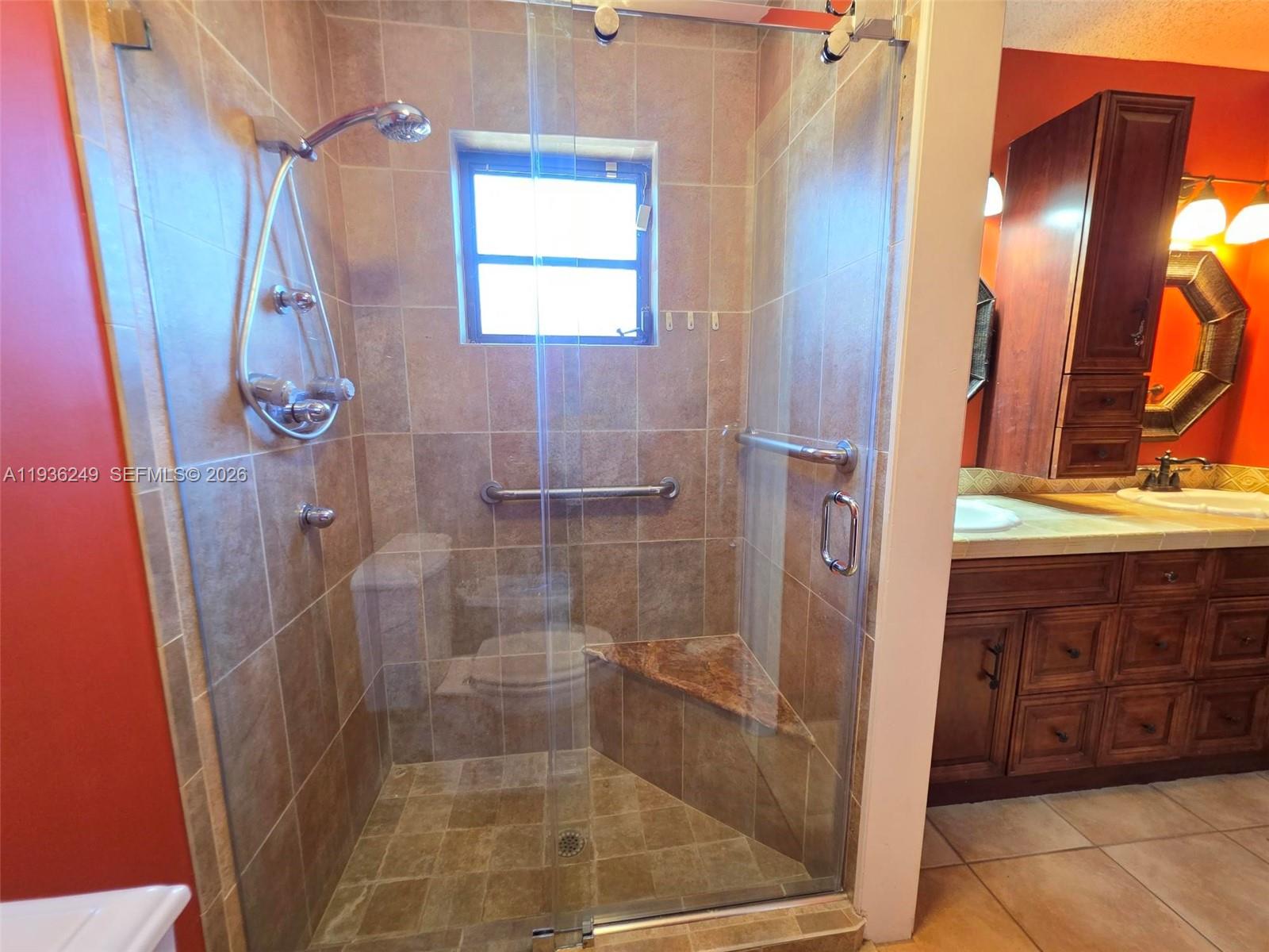 KENDALE LAKES SEC EIGHT - Residential