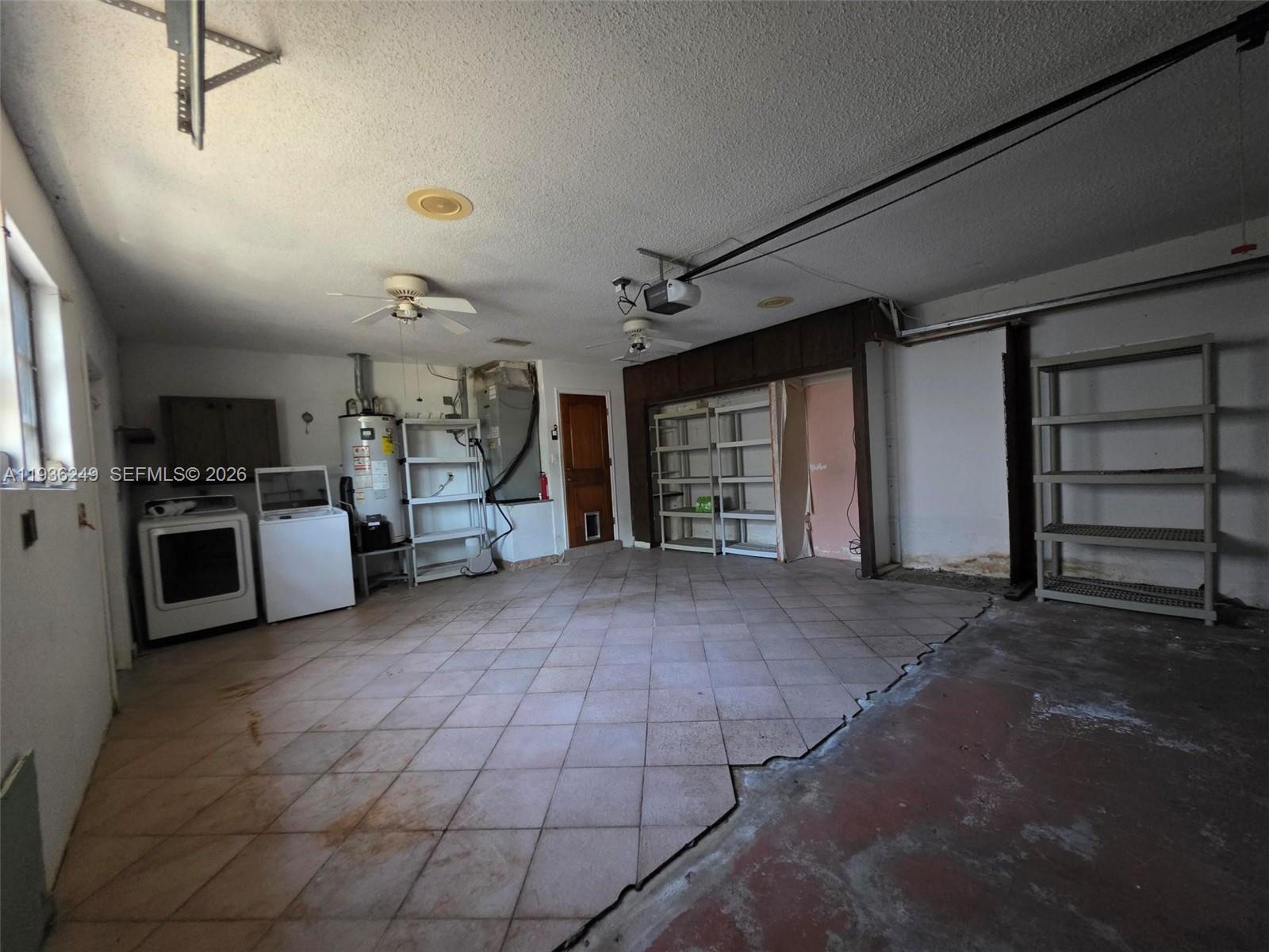 KENDALE LAKES SEC EIGHT - Residential