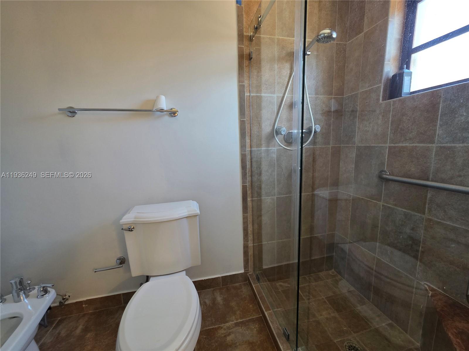 KENDALE LAKES SEC EIGHT - Residential