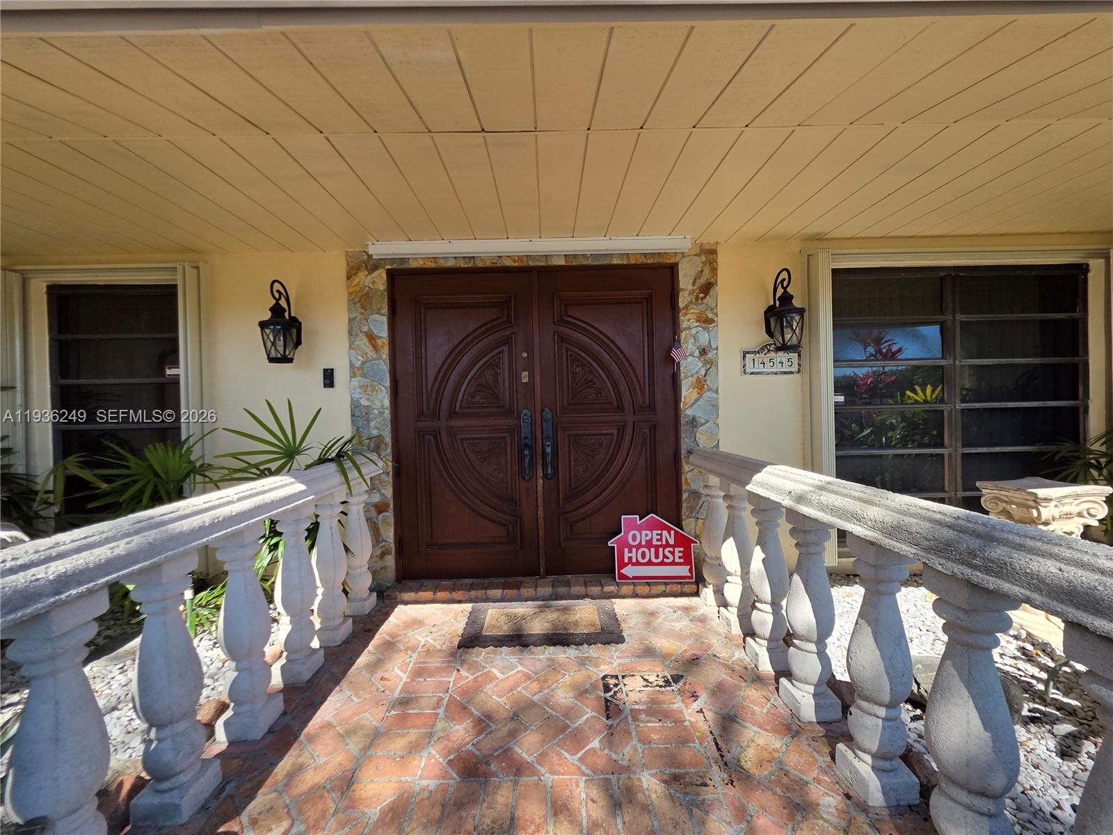 KENDALE LAKES SEC EIGHT - Residential