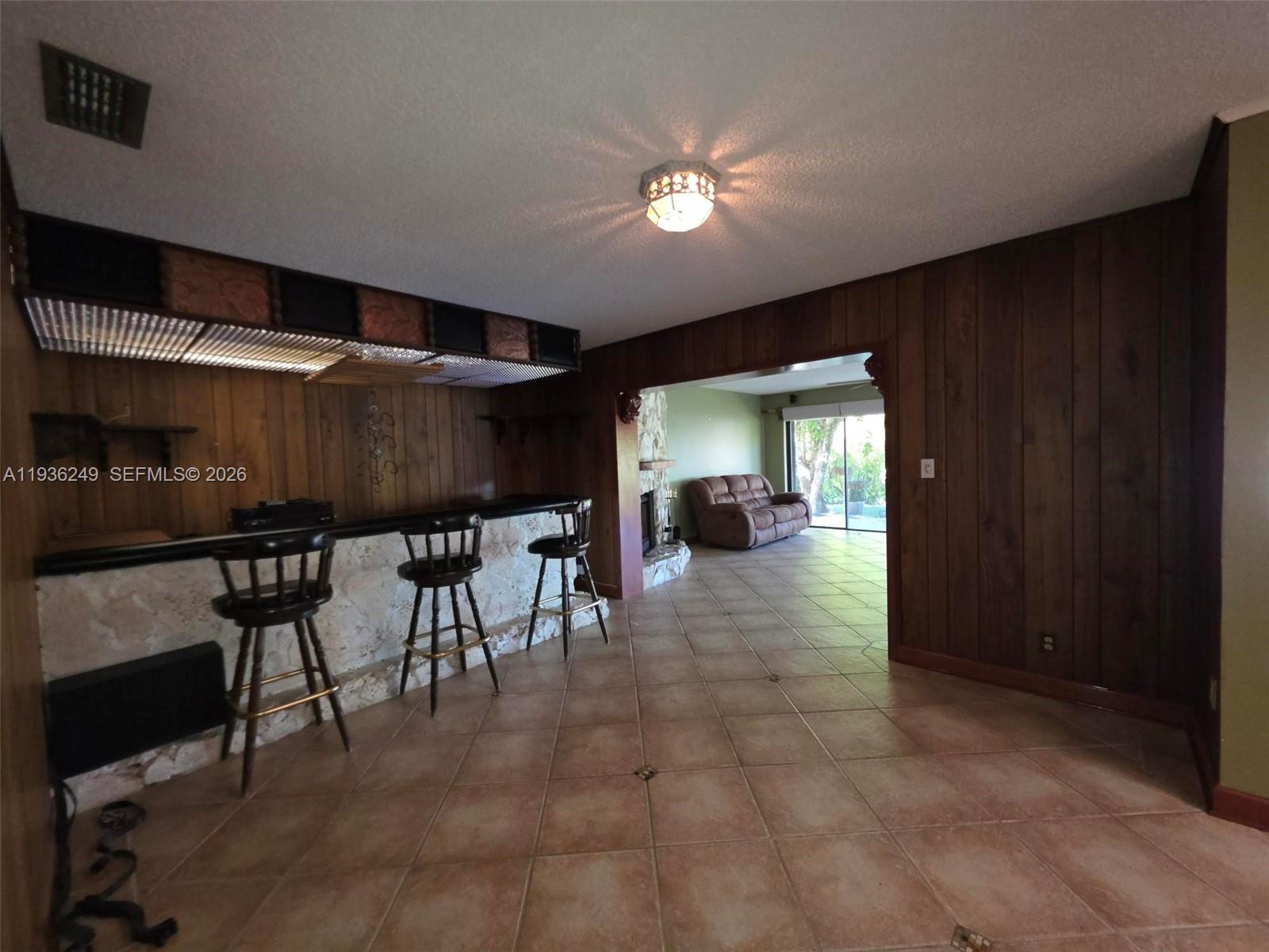 KENDALE LAKES SEC EIGHT - Residential