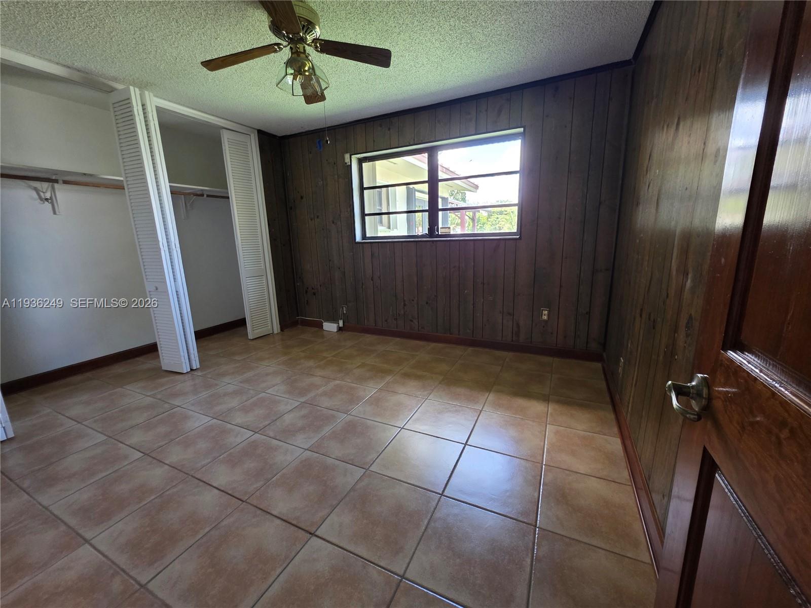 KENDALE LAKES SEC EIGHT - Residential