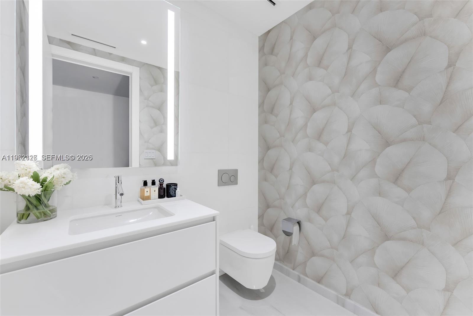 Aston Marin Residences - Residential