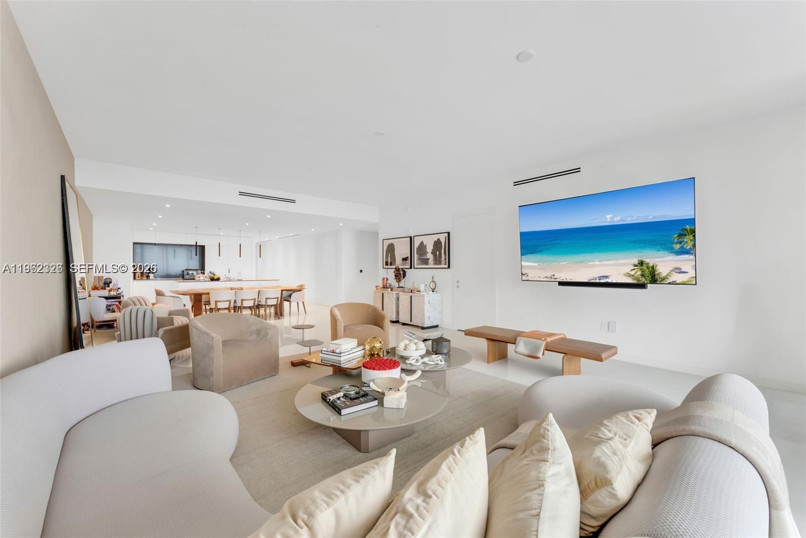 Aston Marin Residences - Residential