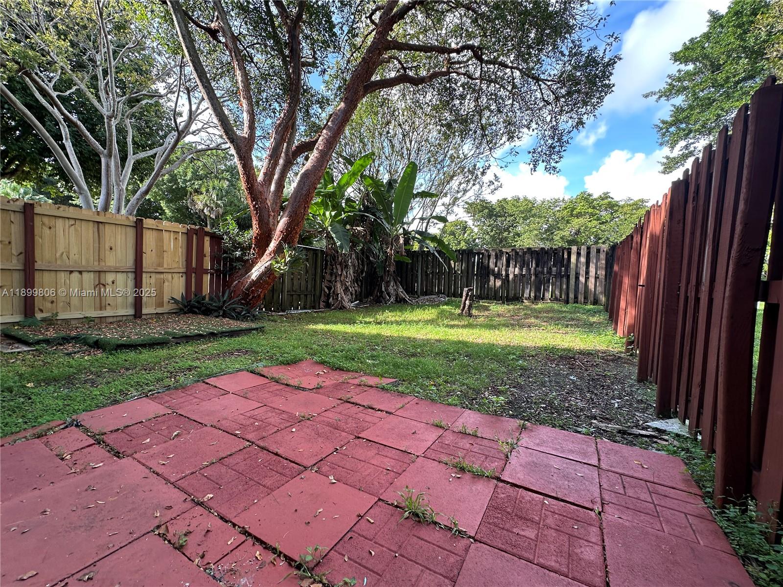 PARC VISTA CONDO - Residential Lease