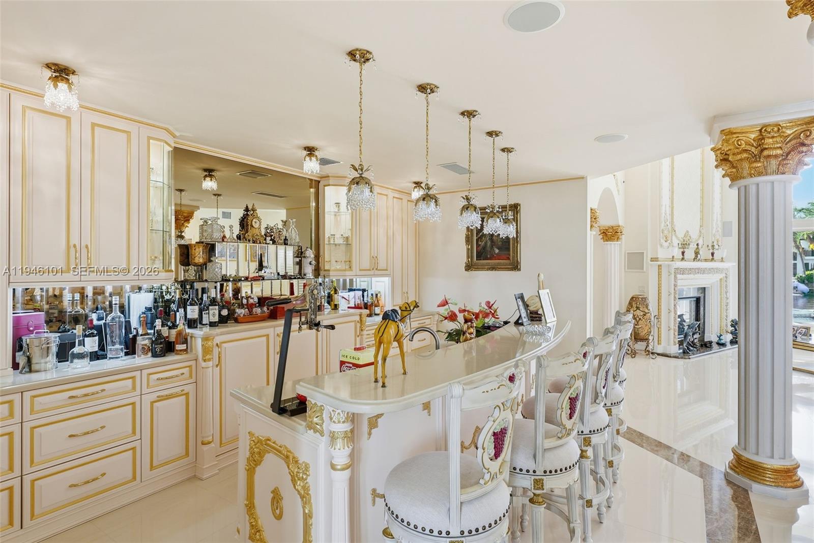 GOLDEN BEACH SEC F - Residential