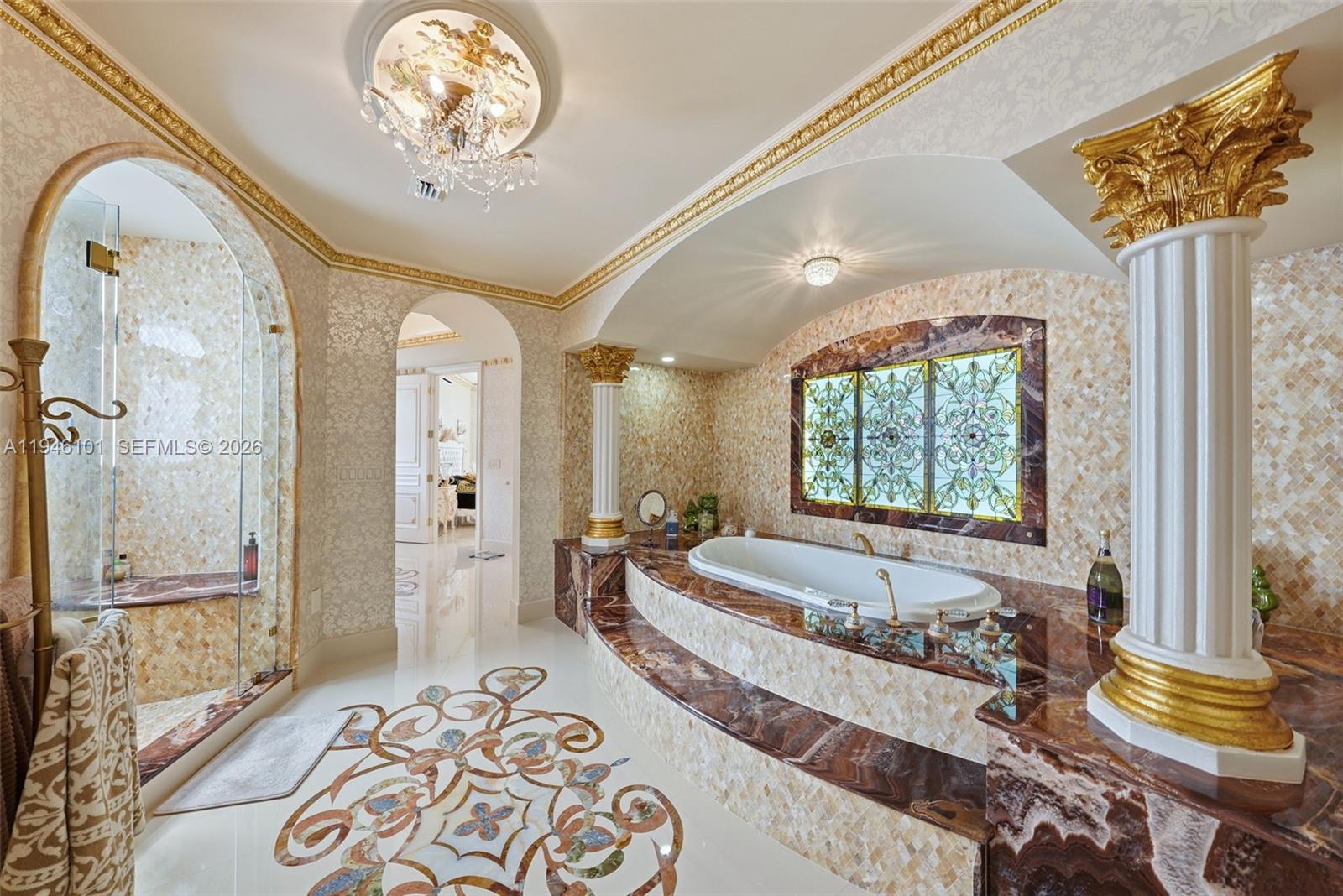 GOLDEN BEACH SEC F - Residential