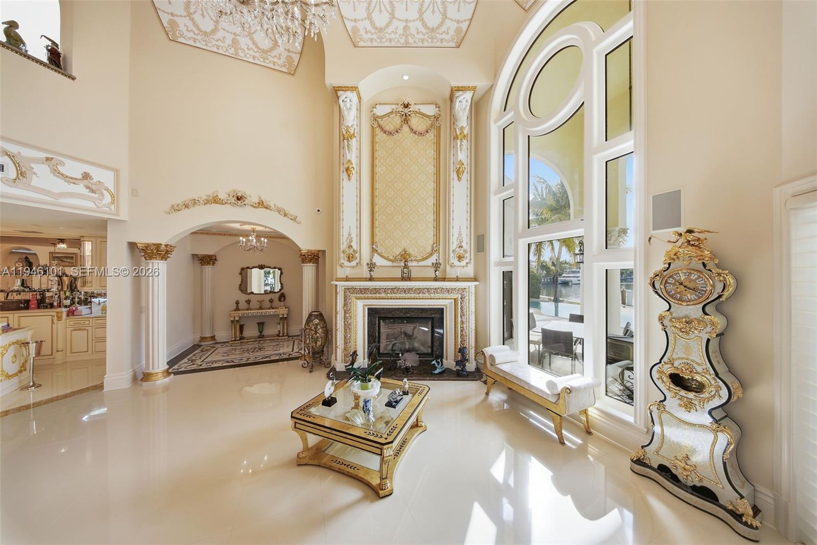 GOLDEN BEACH SEC F - Residential