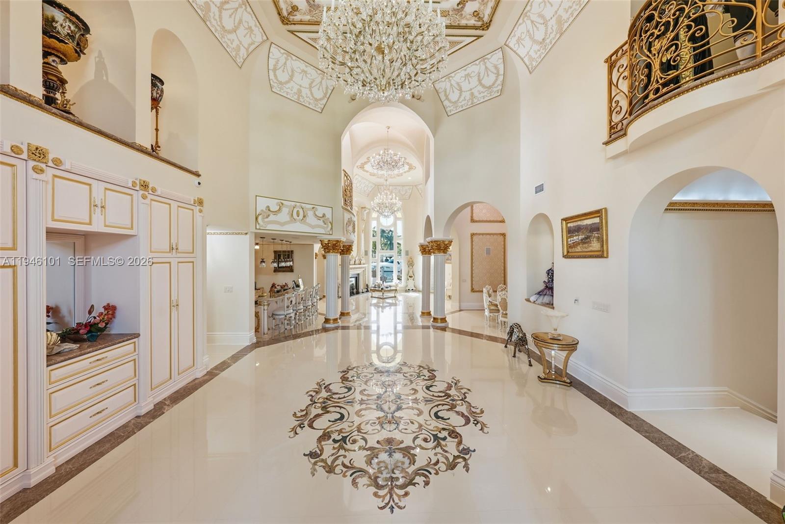 GOLDEN BEACH SEC F - Residential