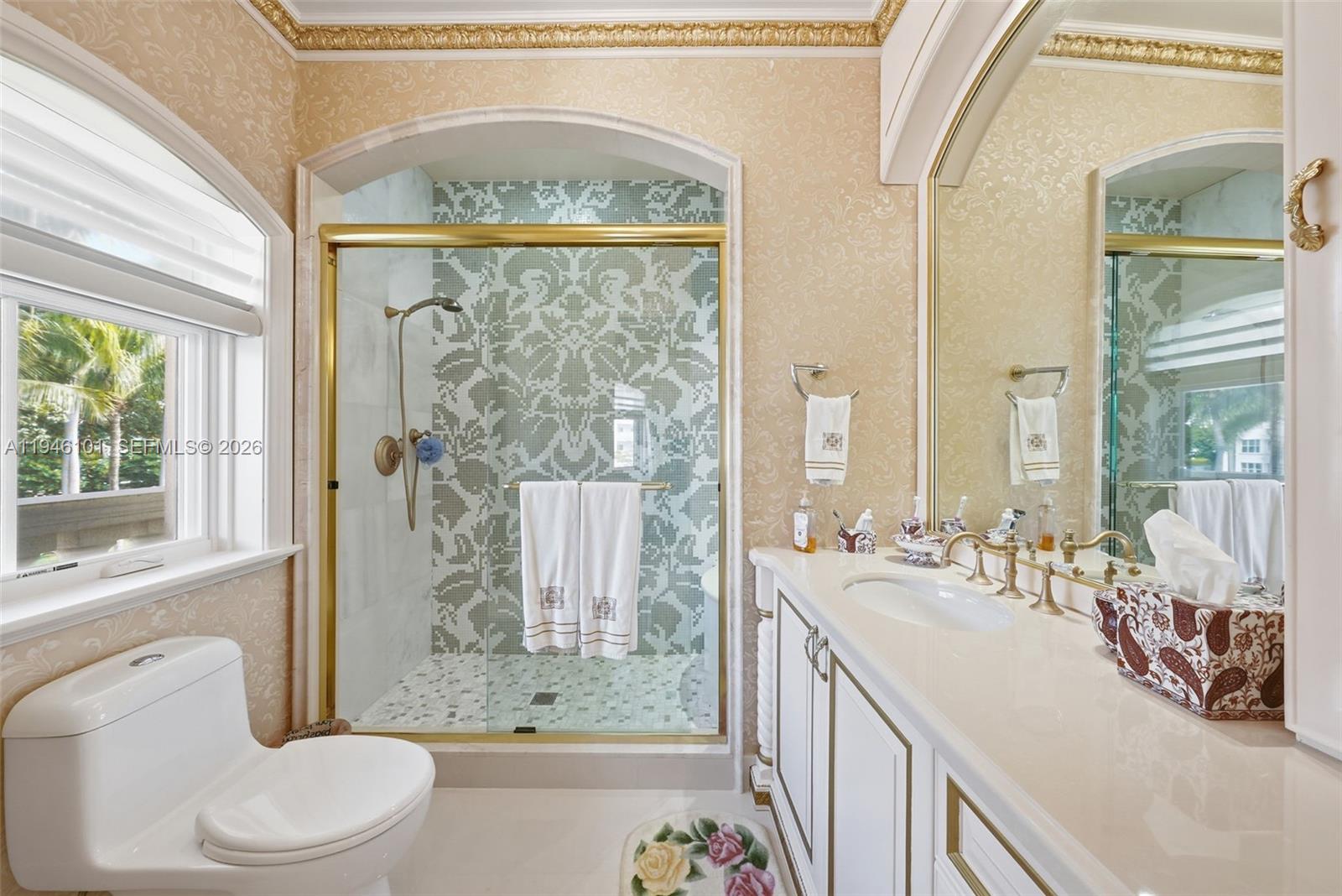 GOLDEN BEACH SEC F - Residential