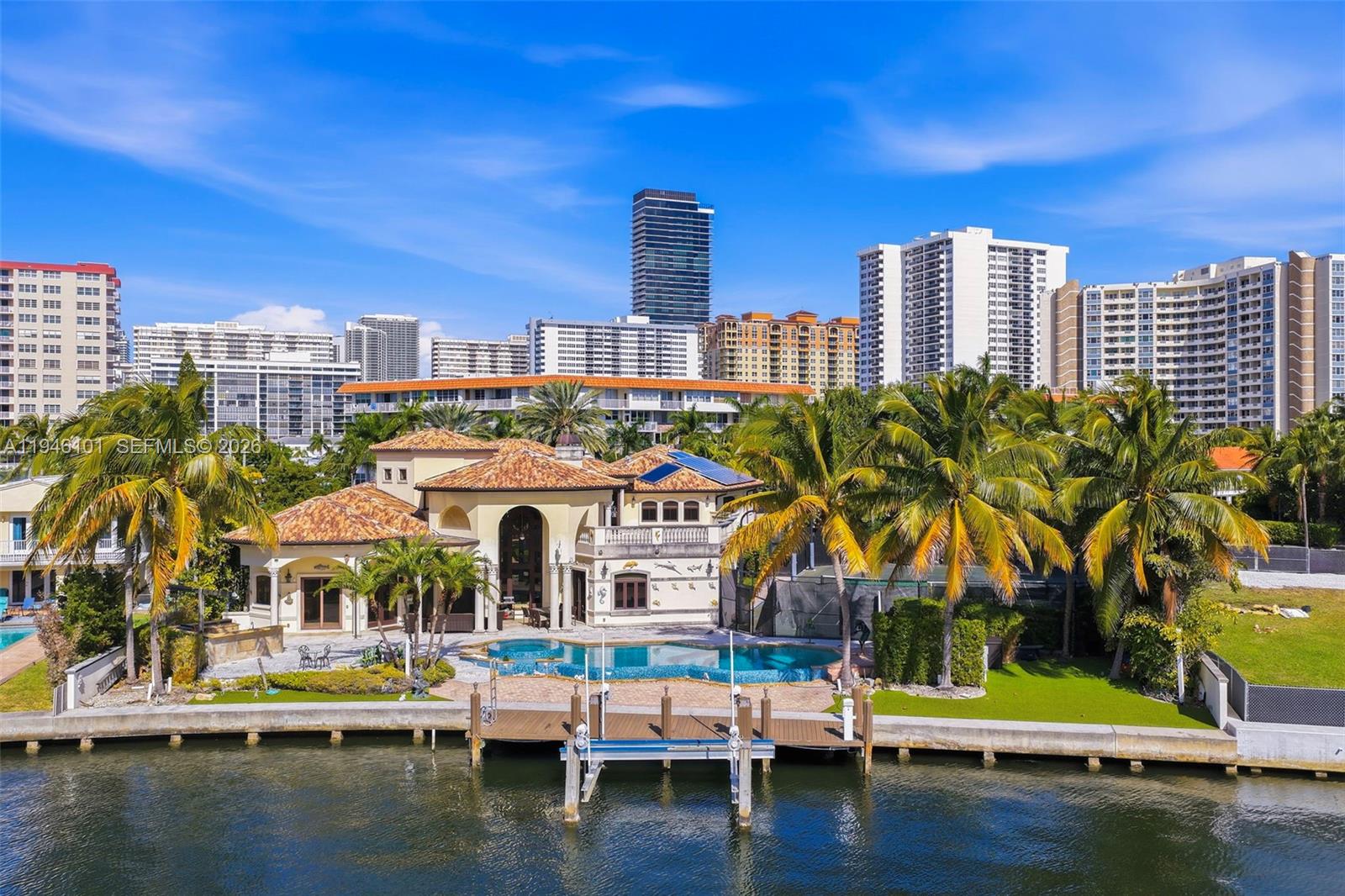 GOLDEN BEACH SEC F - Residential