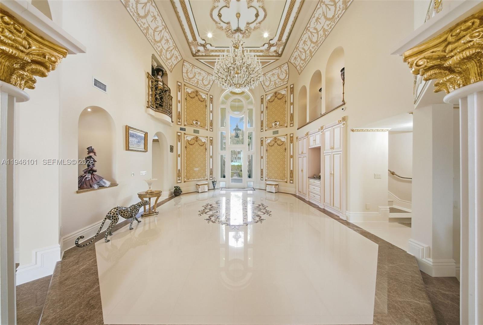 GOLDEN BEACH SEC F - Residential