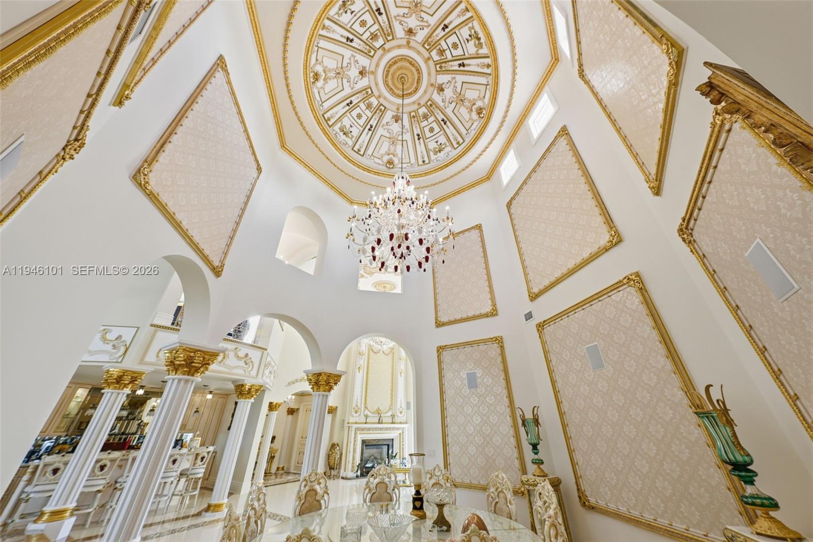 GOLDEN BEACH SEC F - Residential