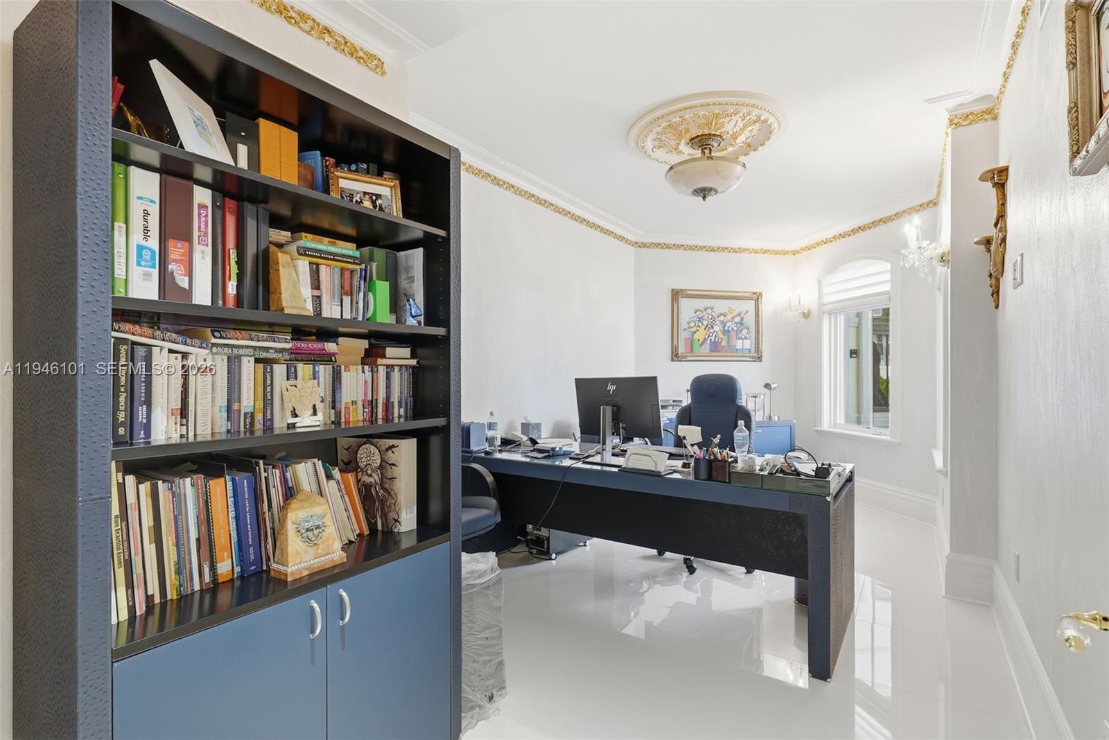 GOLDEN BEACH SEC F - Residential