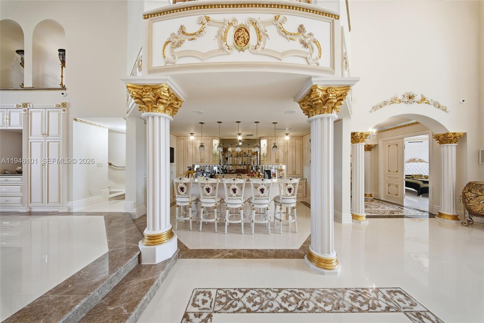 GOLDEN BEACH SEC F - Residential