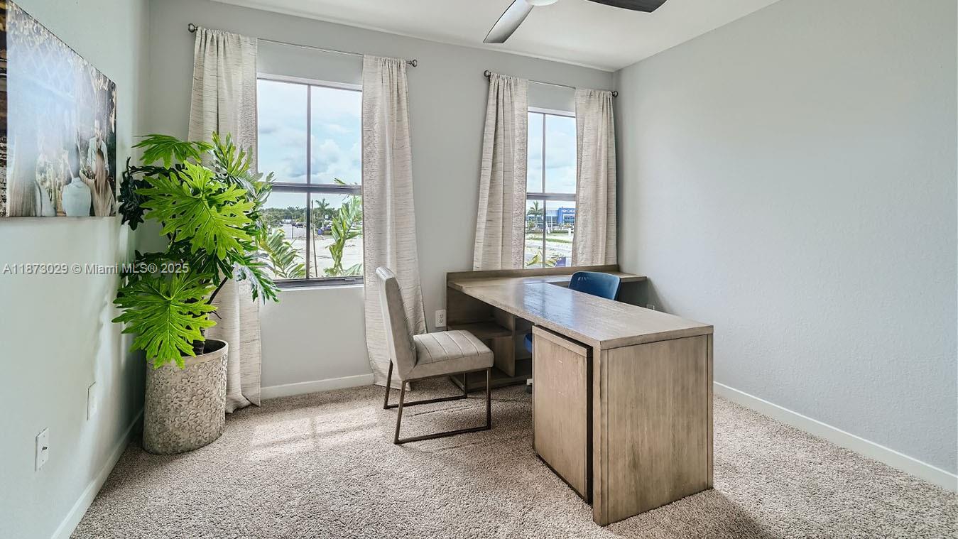 Palm Cay - Residential