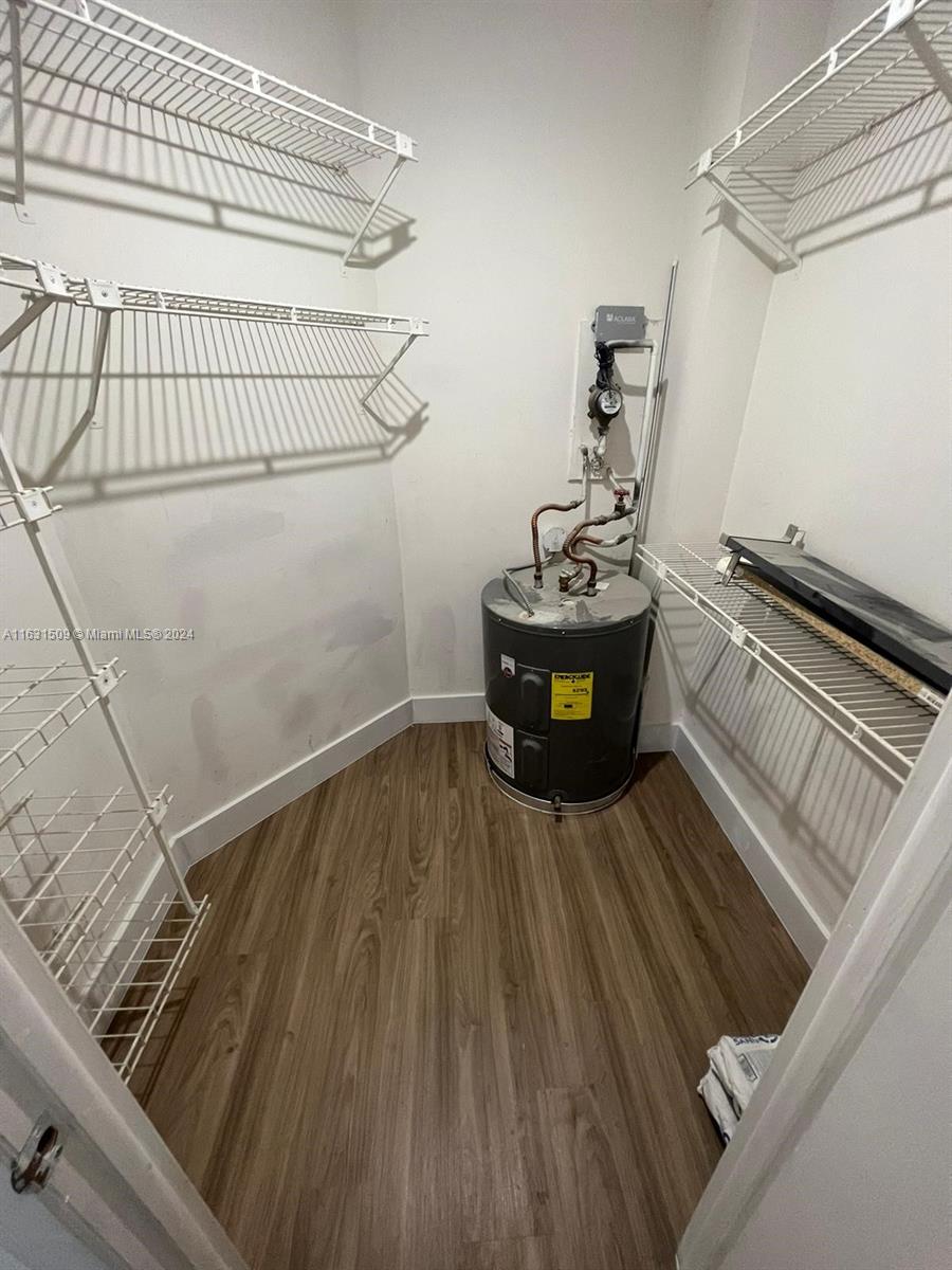 LAS VISTAS AT DORAL CONDO - Residential Lease