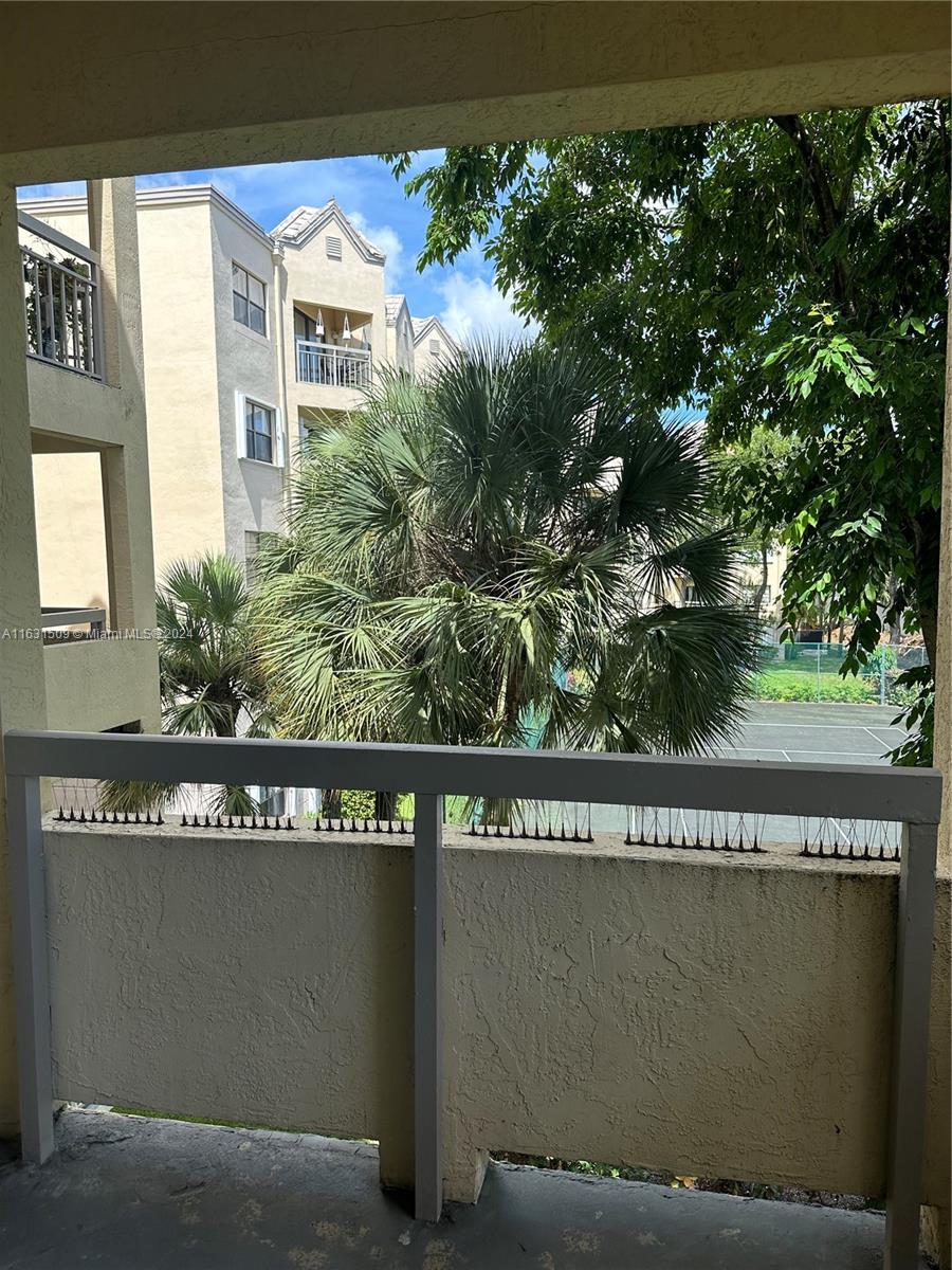 LAS VISTAS AT DORAL CONDO - Residential Lease