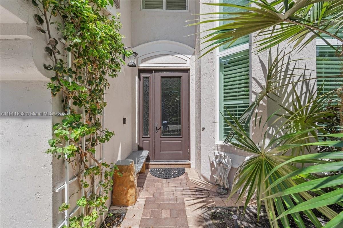 RIVIERA ISLES I - Residential Lease