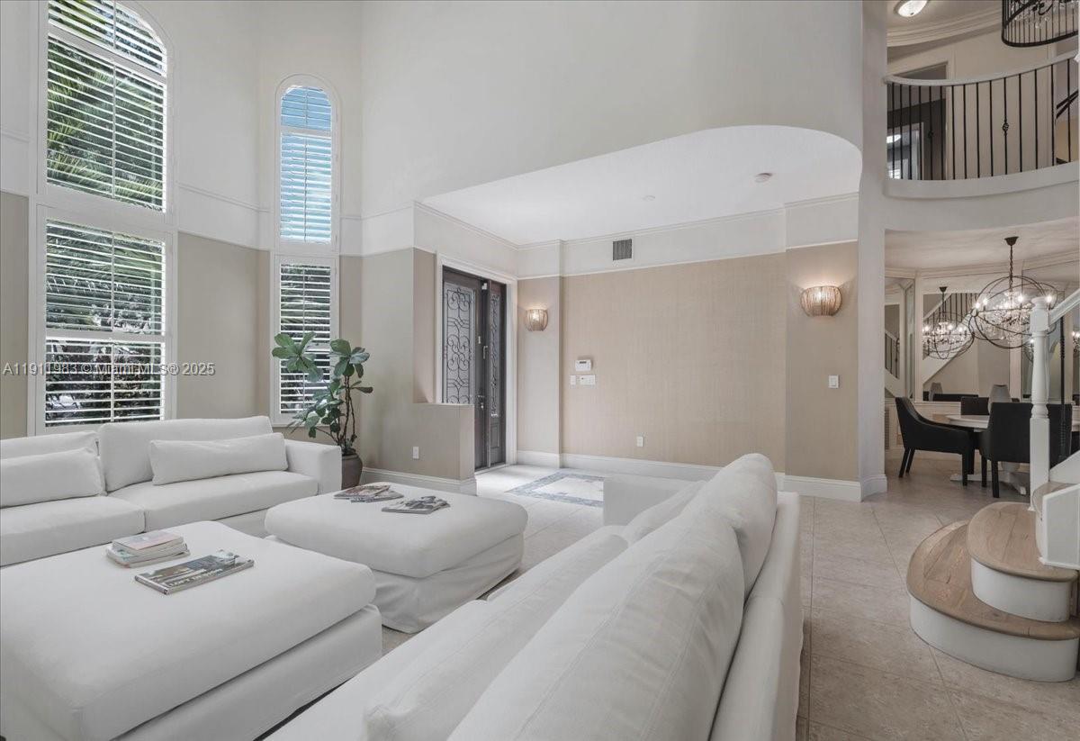 RIVIERA ISLES I - Residential Lease