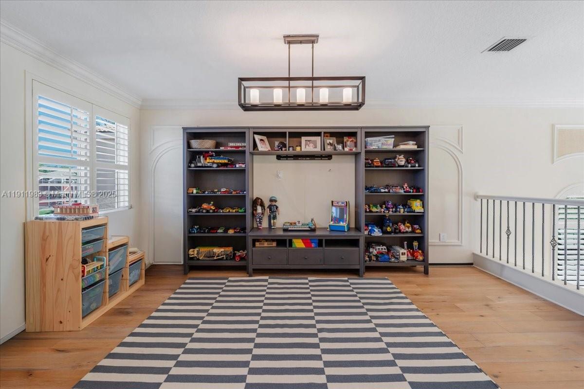 RIVIERA ISLES I - Residential Lease