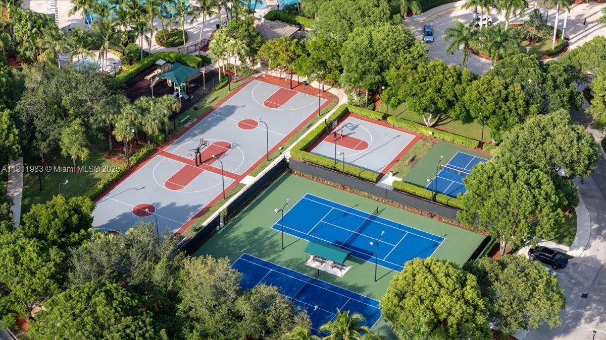 RIVIERA ISLES I - Residential Lease