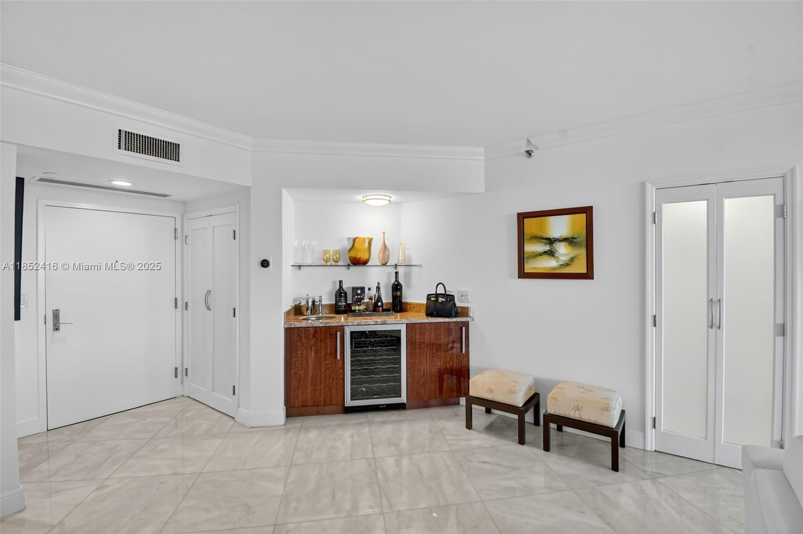 3000 ISL BLVD WILLIAMS IS - Residential