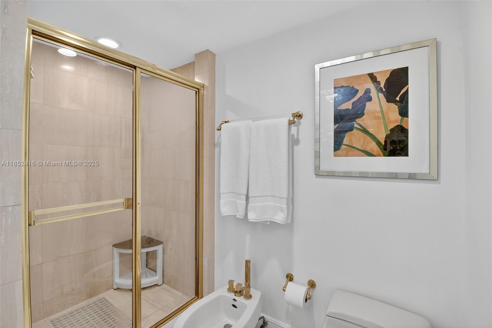 3000 ISL BLVD WILLIAMS IS - Residential