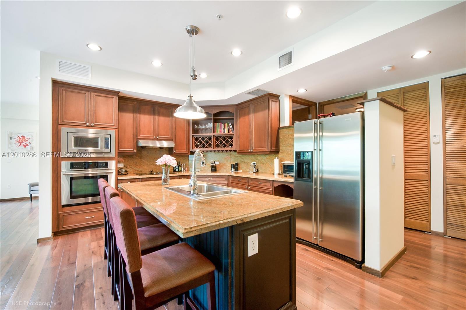 3333 Rice St 301