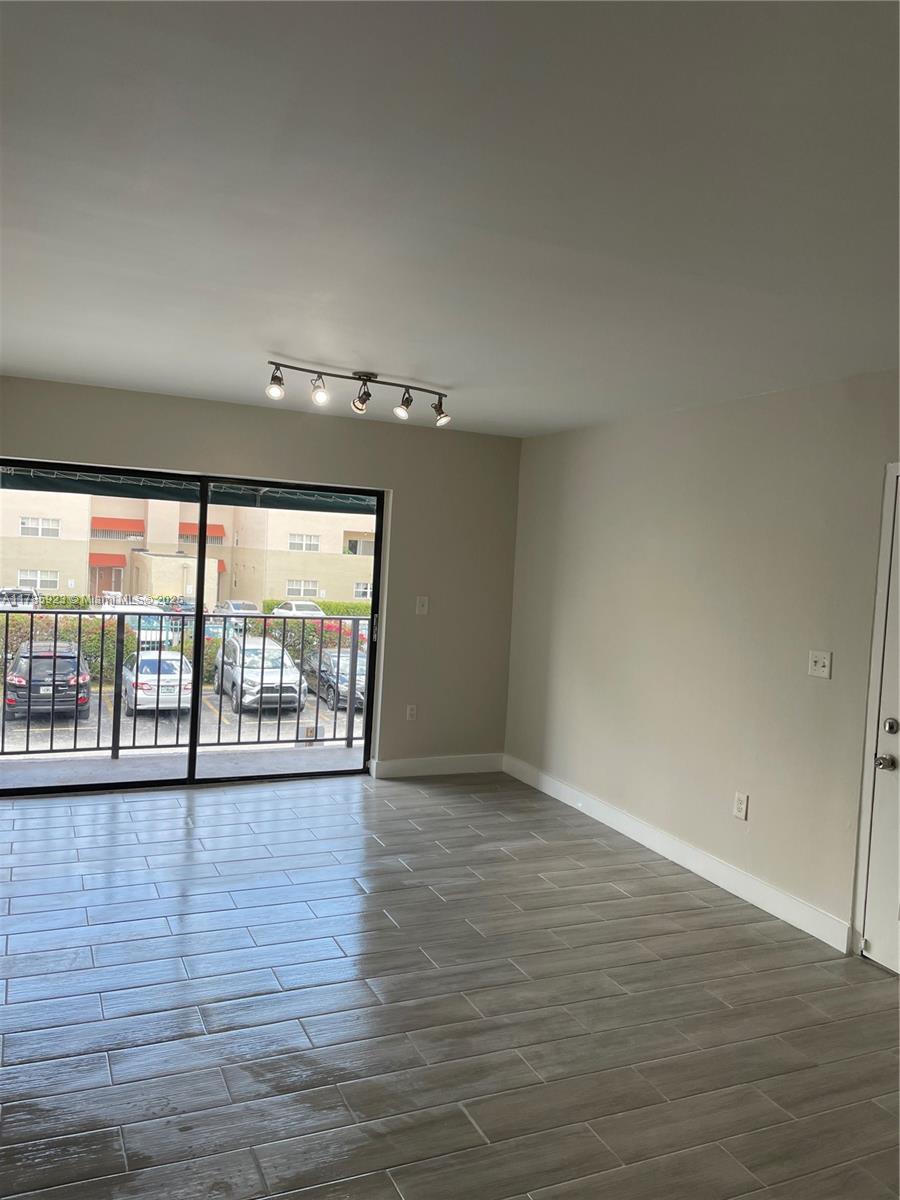 Rental Property at Address Not Disclosed, Miami, Broward County, Florida - Bedrooms: 2 
Bathrooms: 1  - $2,150 MO.