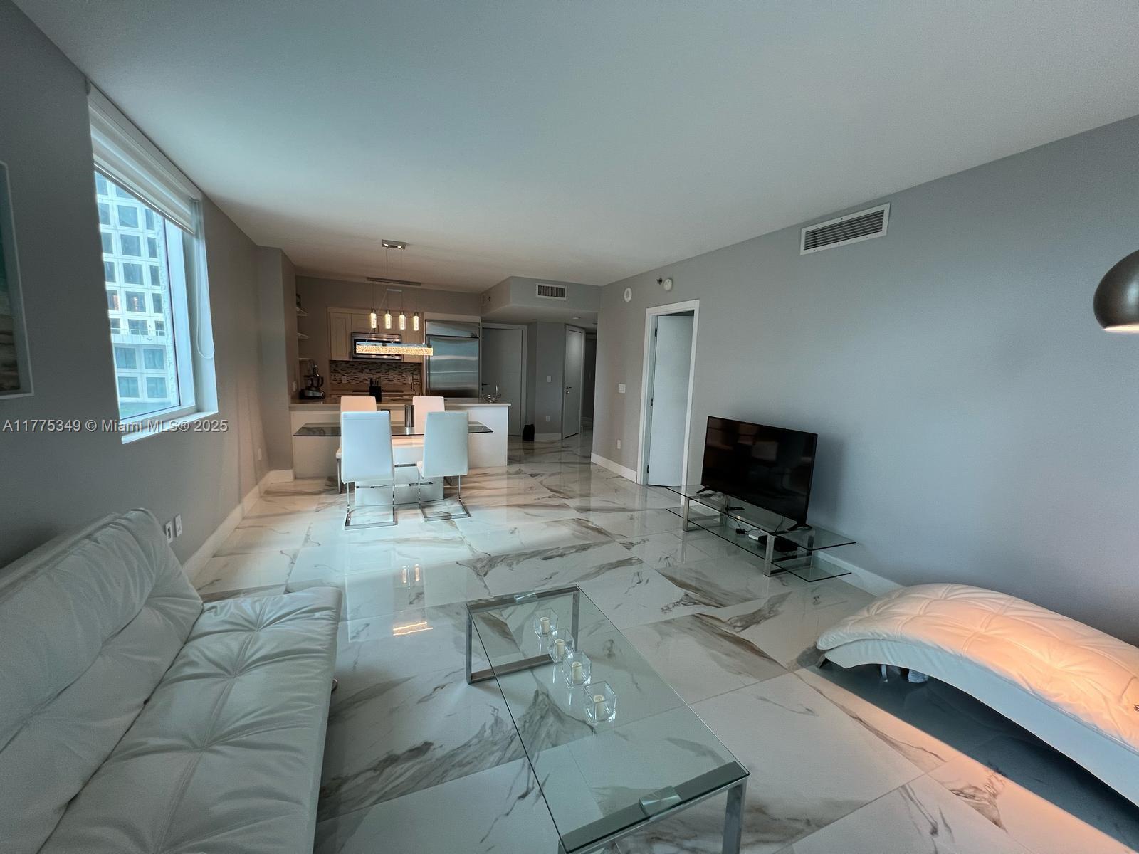 500 BRICKELL WEST CONDO - Residential