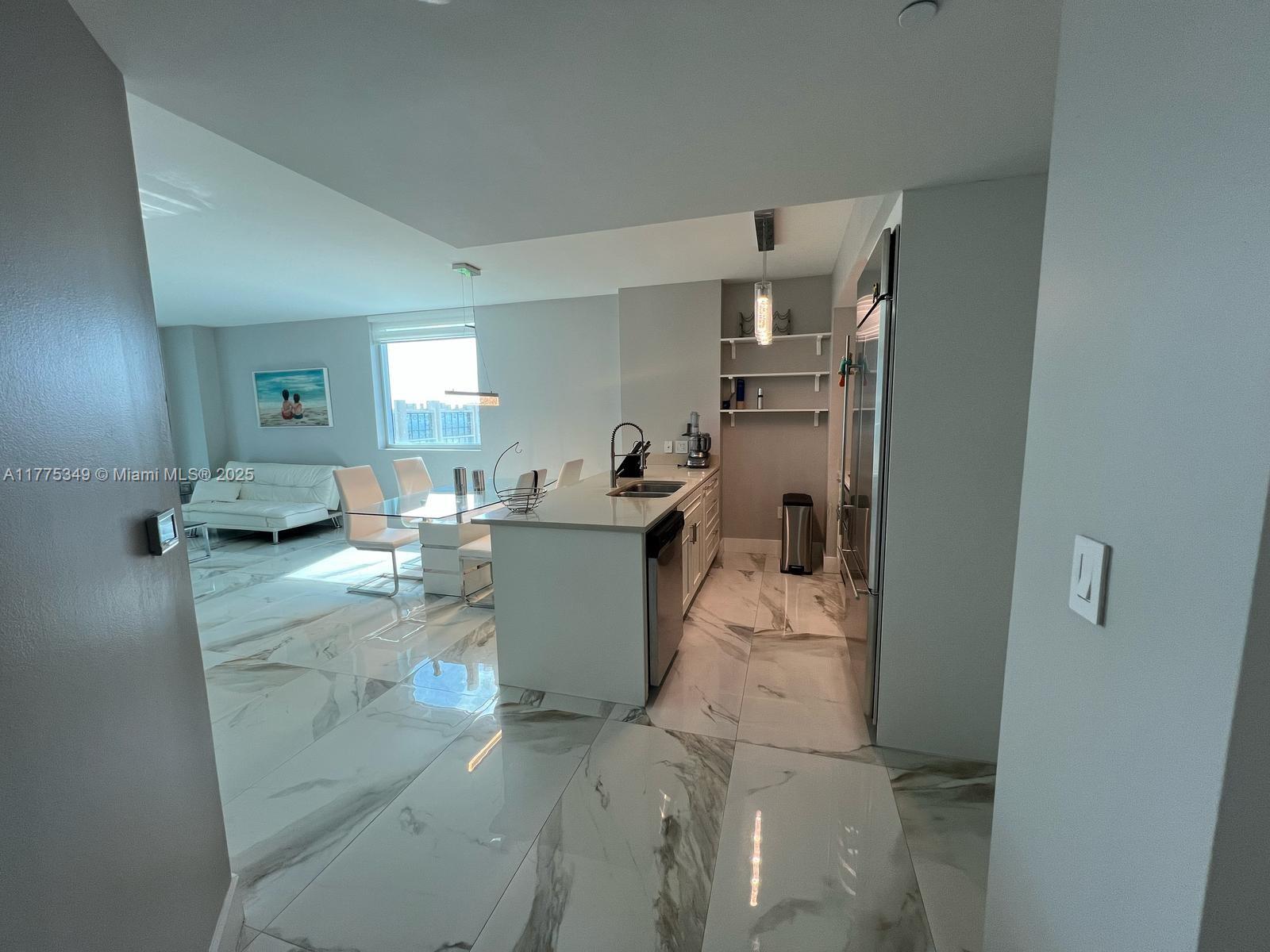 500 BRICKELL WEST CONDO - Residential