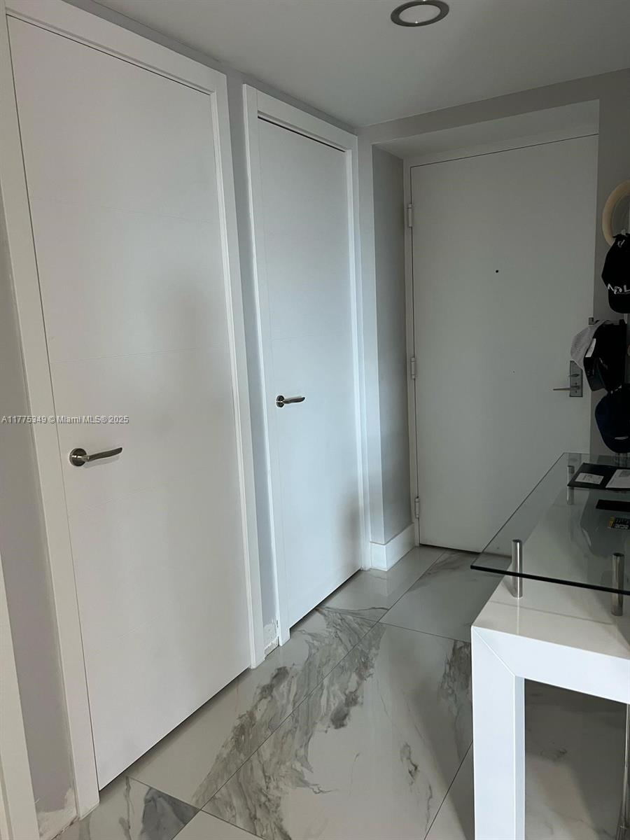 500 BRICKELL WEST CONDO - Residential