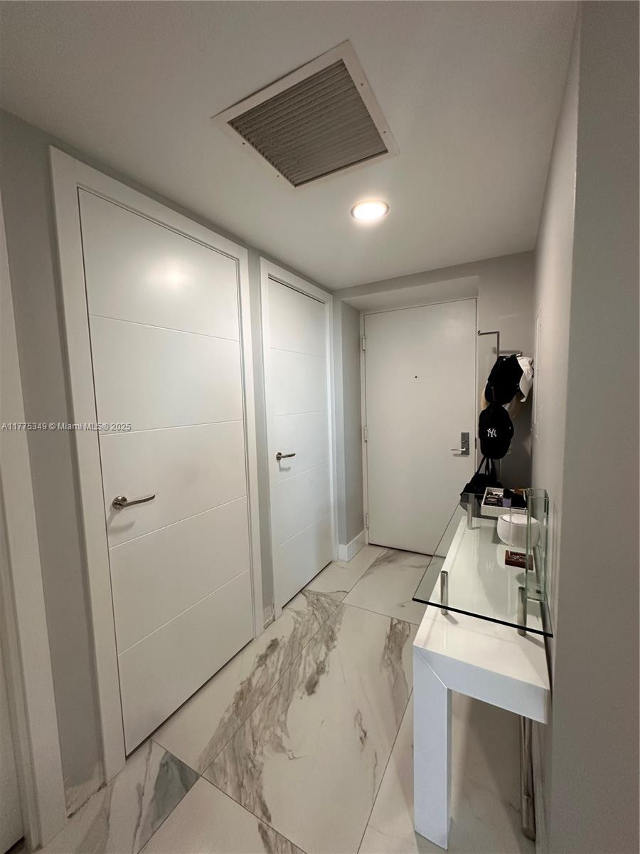 500 BRICKELL WEST CONDO - Residential