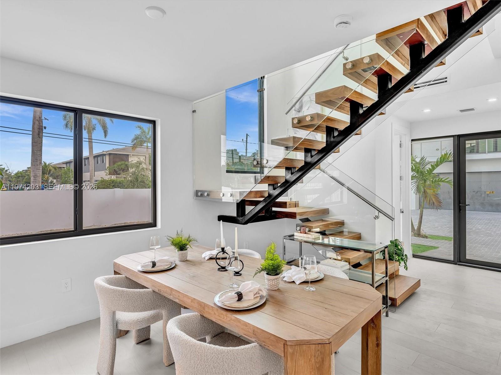 H20 DANIA BEACH - Residential