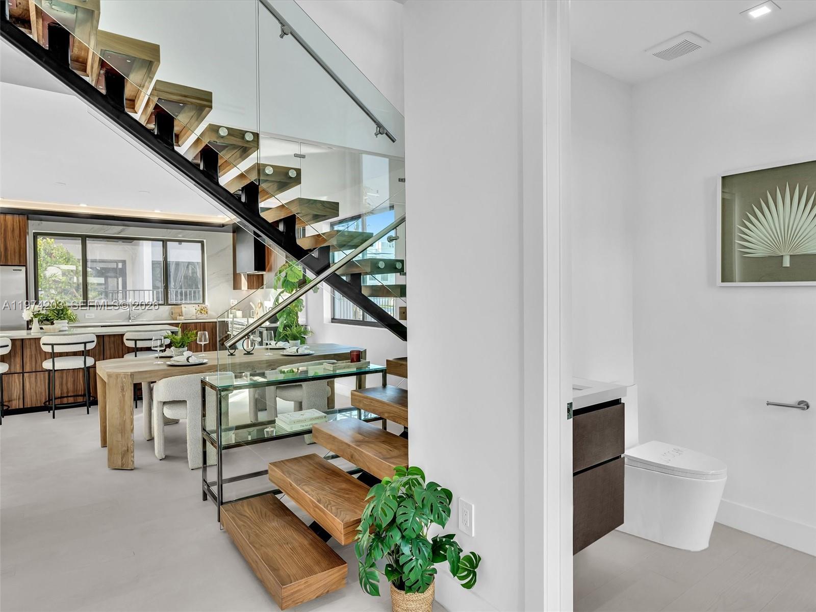 H20 DANIA BEACH - Residential