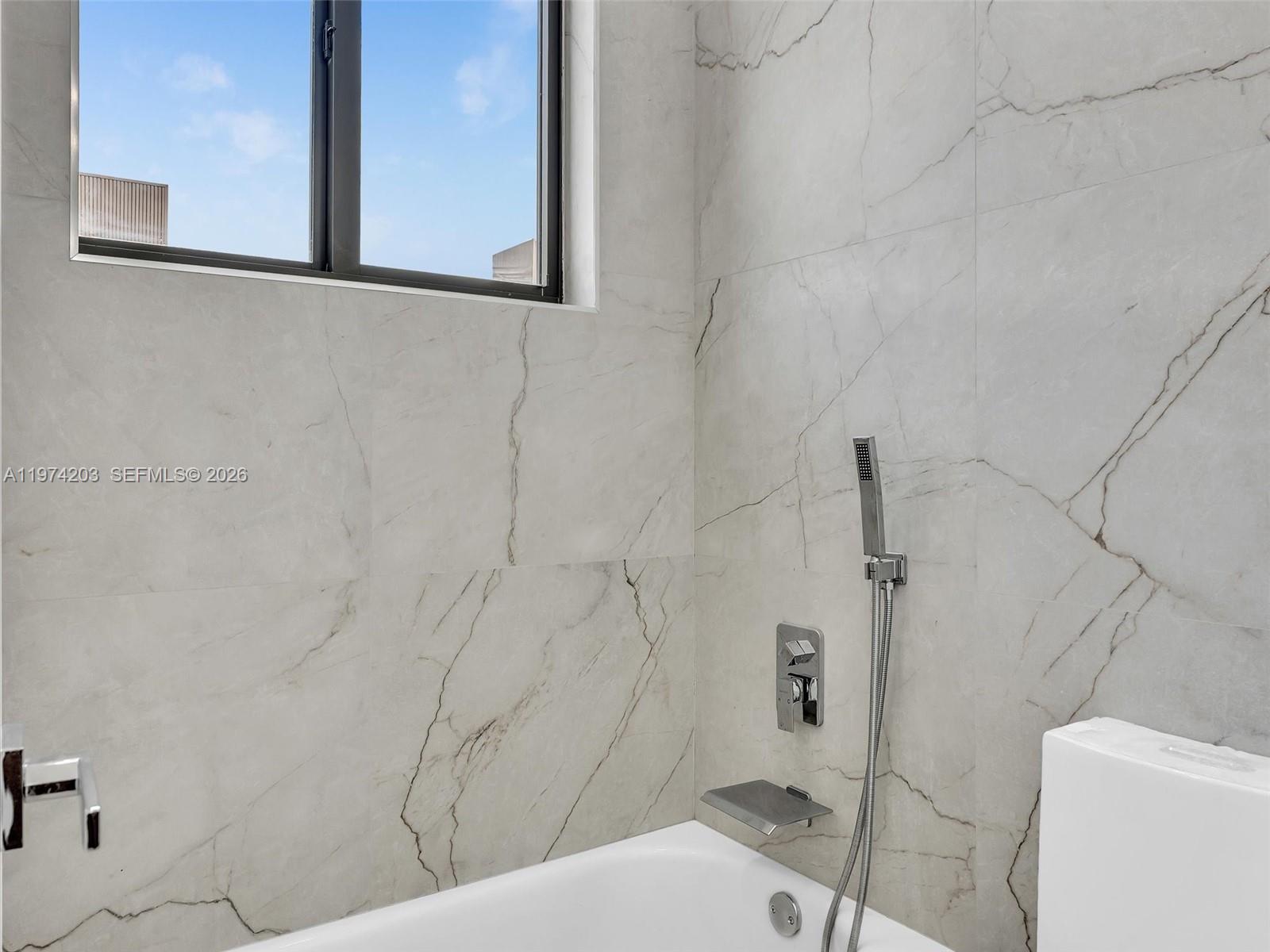 H20 DANIA BEACH - Residential