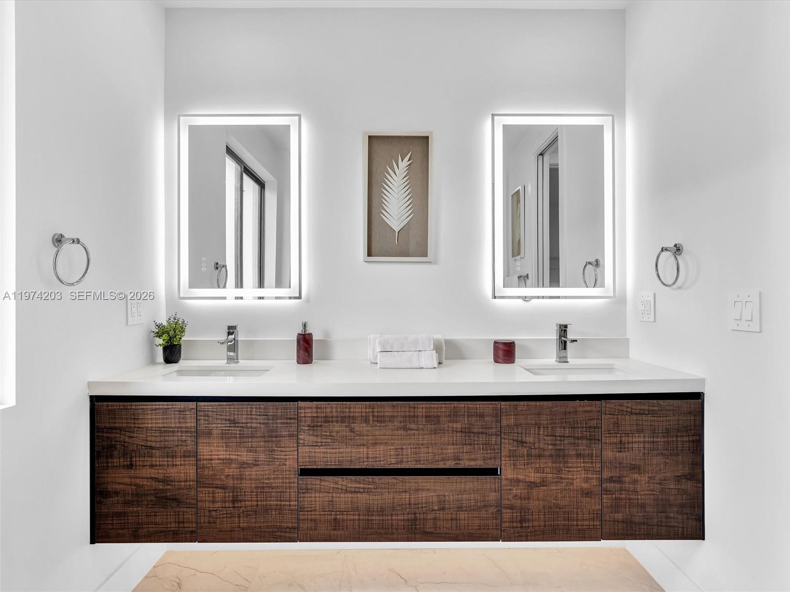 H20 DANIA BEACH - Residential