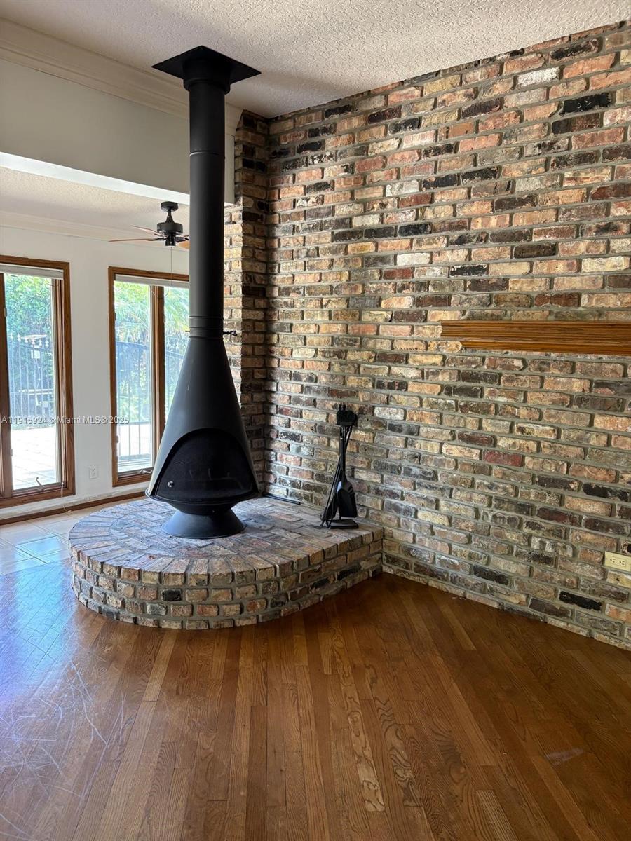 PLANTATION - Residential